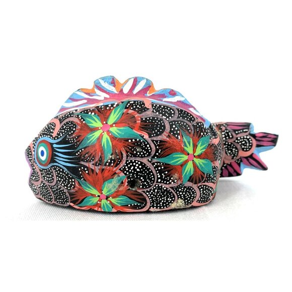 Hipolito Fabian Oaxaca Mexican Handpainted Wooden Fish Figure 5" - Picture 1 of 8